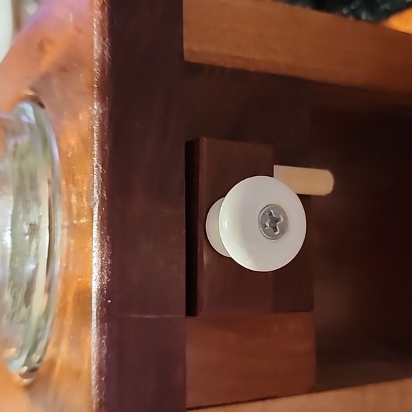 Vintage Wooden Candy Dispenser. Handcrafted. - Picture 3 of 7